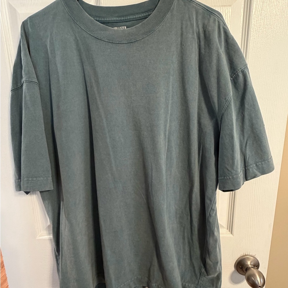 Hollister Men's Slate Blue Short Sleeve Tee